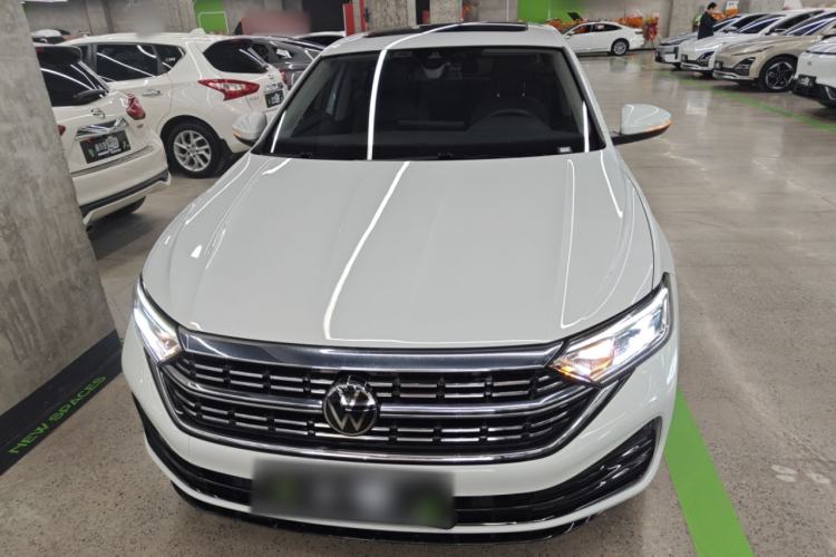 Used Volkswagen Sagitar 2023 300TSI DSG Excellence Edition
