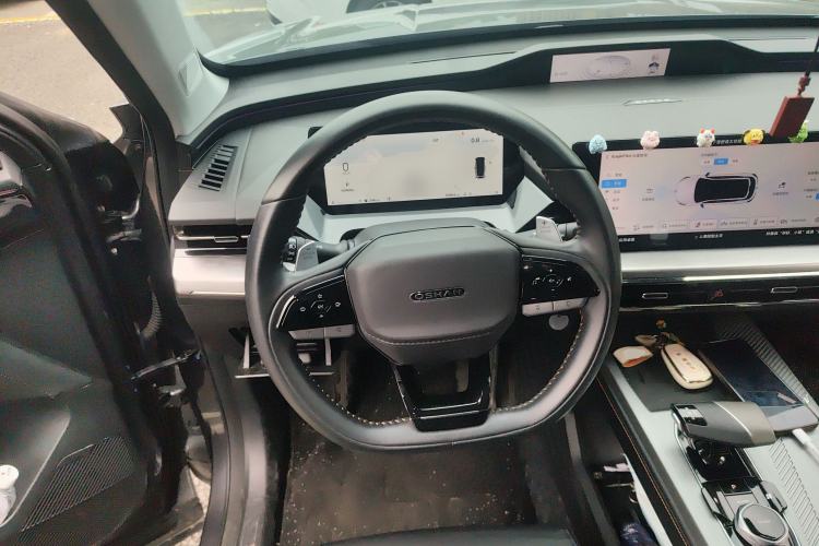 Used CHANGAN OSHAN Z6 2023 Blue Whale 1.5T DCT Smart Edition
