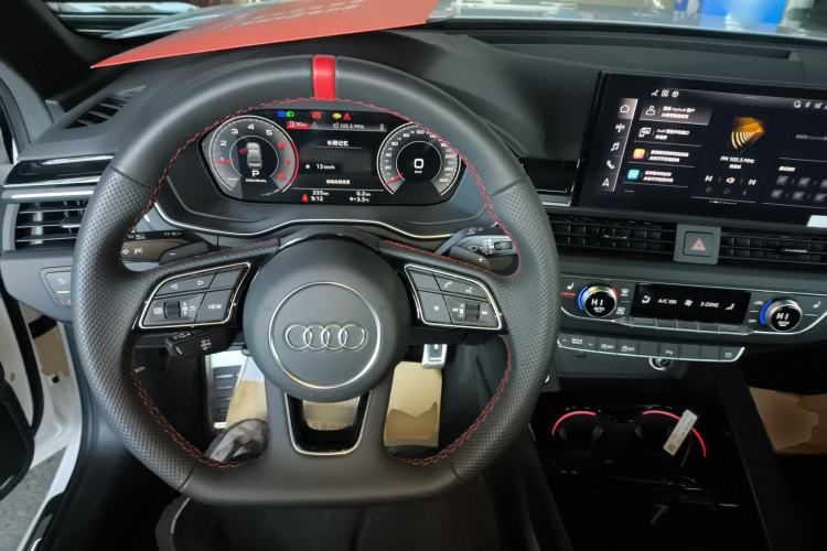 Used Audi A4L 2025 2 Million Units Enjoyment Version 40 TFSI Luxury Dynamic Edition