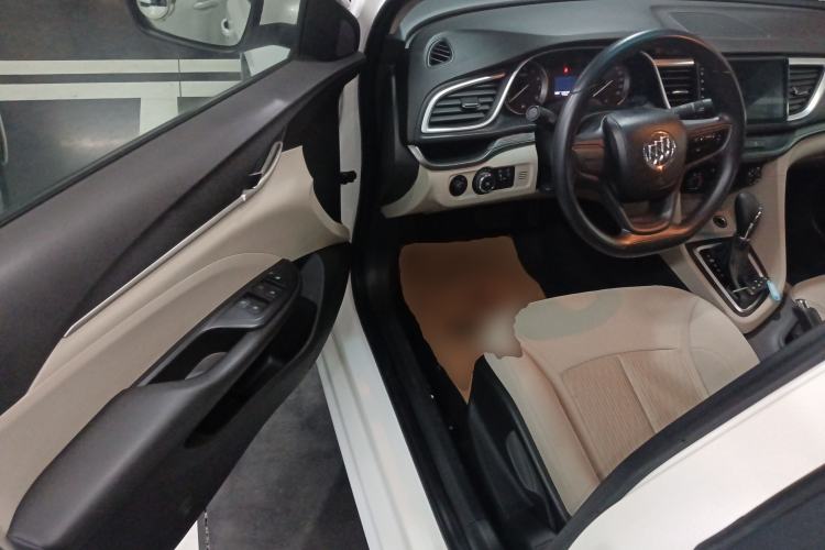 Used Buick GT 2018 15T Dual-Clutch Advanced Model China V Standard Driver Seat