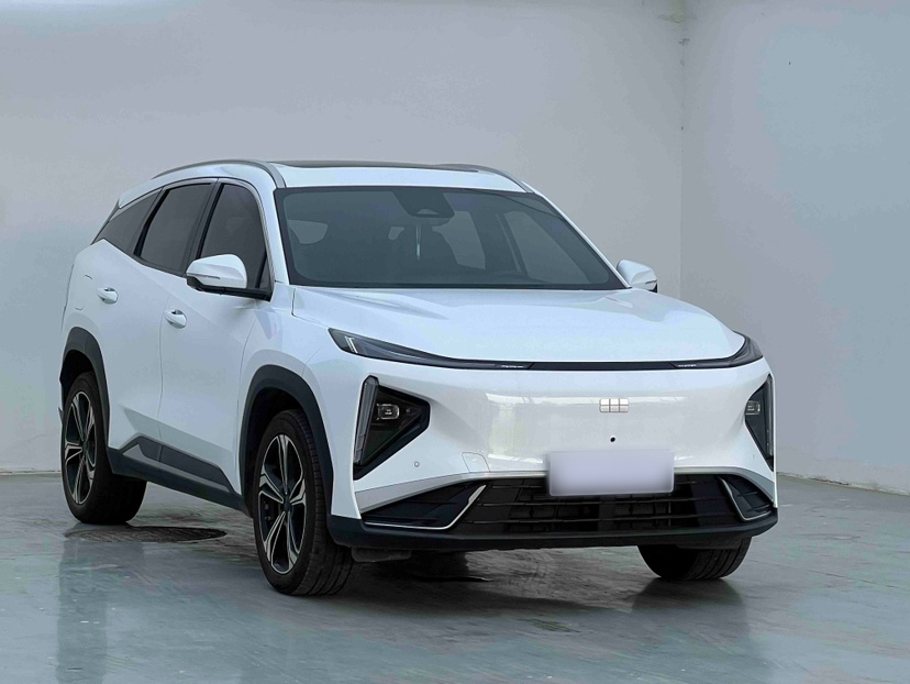 Geely Galaxy L7 2025 EM-i 115km Exploration+ Edition — снимка 4