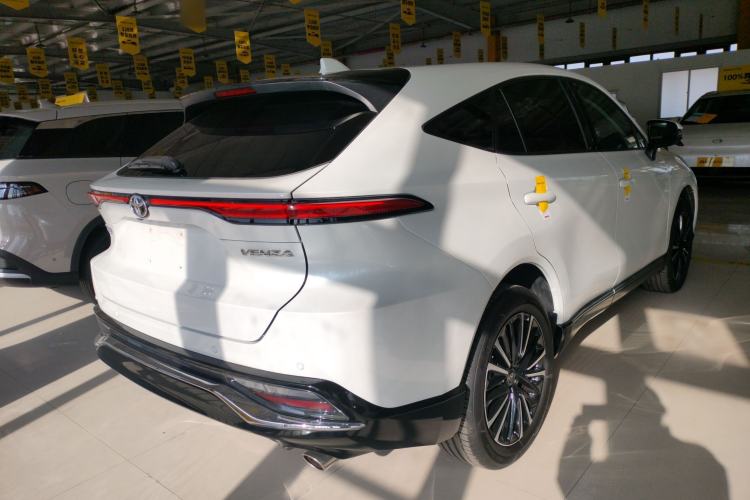 Used Toyota Venza 2023 2.0L CVT Two-Wheel Drive Prestige Version
