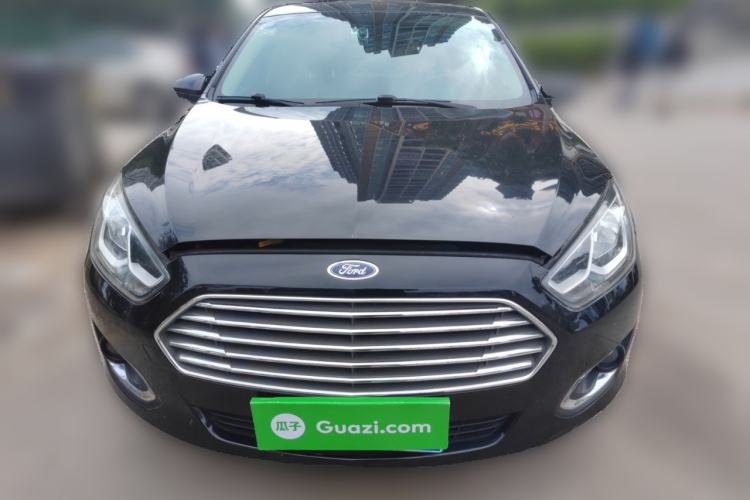 Used Ford Escort 2015 1.5L Automatic Fashion Model