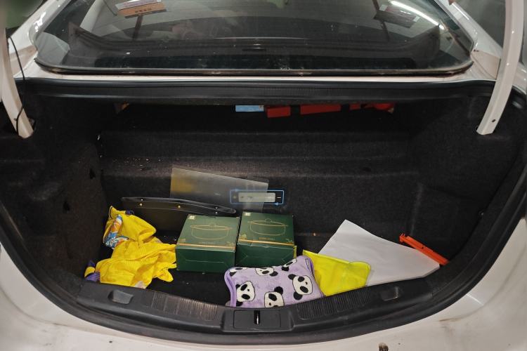 Used Ford Mondeo New Energy 2018 2.0 PHEV Smart-Controlled Fashion Edition China VI Standard Trunk