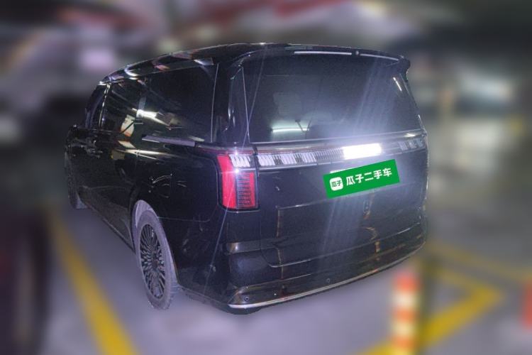 Used Zeekr 009 2024 Six-Seat Executive Version 4WD 108 kWh
