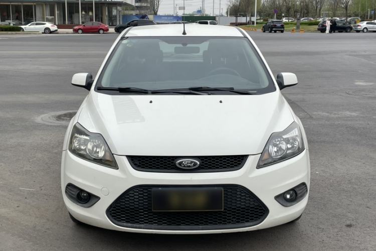 Used Ford Focus 2013 Hatchback Classic 1.8L Manual Base Model