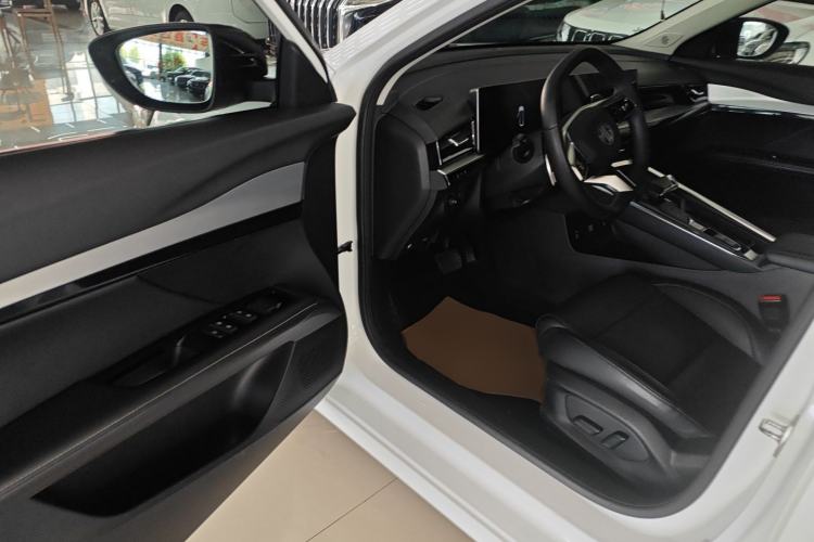 Used MG 5 Scorpio 2022 1.5T Luxury Edition