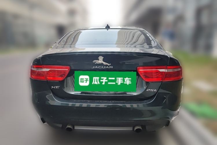 Used Jaguar XE 2015 2.0T 240 PS R-Sport