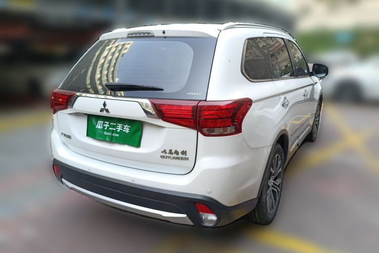 Used Mitsubishi Outlander 2016 2.4L 4x4 Elite Edition 5 Seats
