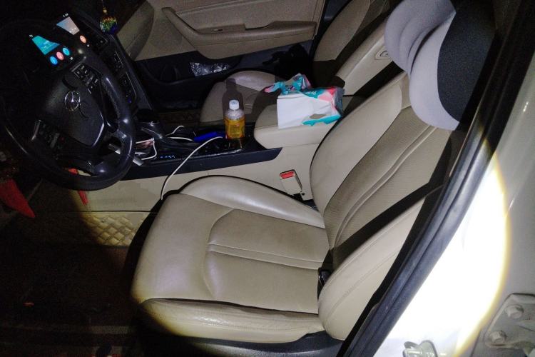 Used Hyundai Sonata 2015 2.4L LUX Ultimate Trim
