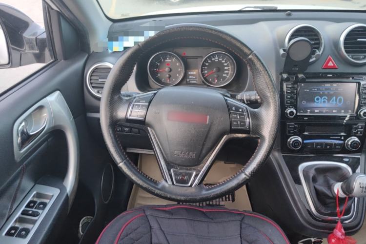 Used Haval H6 2015 Upgraded Model 1.5T Manual Two-Wheel Drive Elite Version