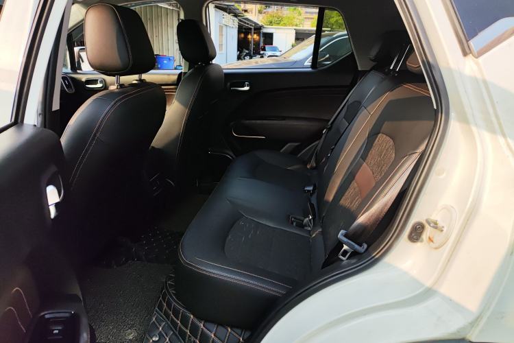 Used GAC Trumpchi GS3 2019 235T Automatic Elite Edition Left Rear Seat