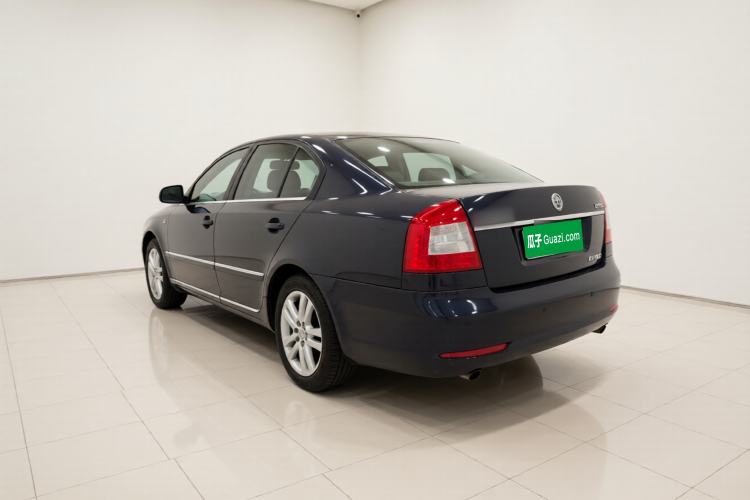 Used Skoda Octavia 2014 1.6L Automatic Yijun Edition Exterior 3