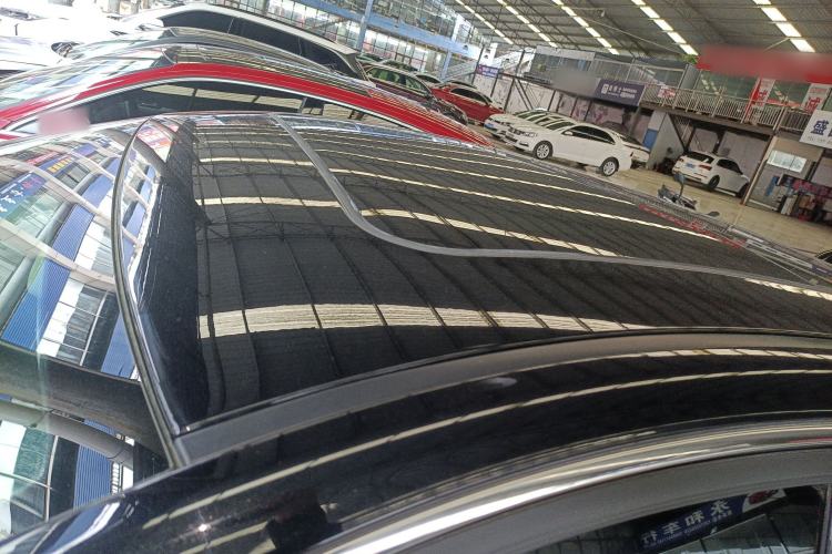 Used Hongqi H5 2020 1.8T Automatic Smart Connect Flagship Edition Roof