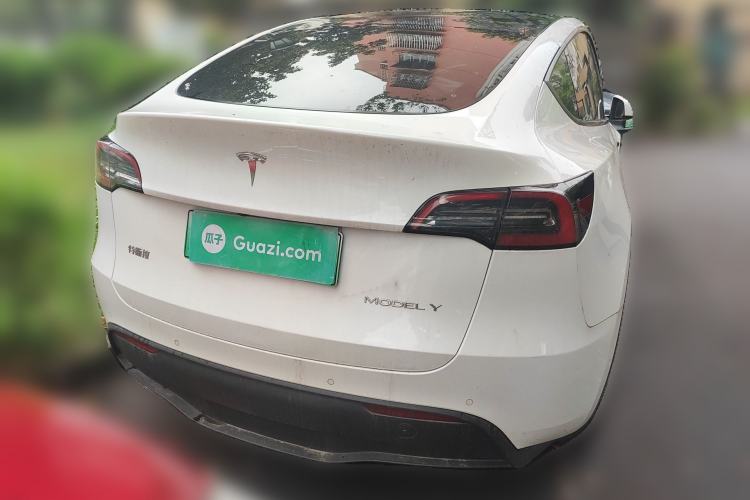 Used Tesla Model Y 2021 Standard Range Rear-Wheel Drive Version
