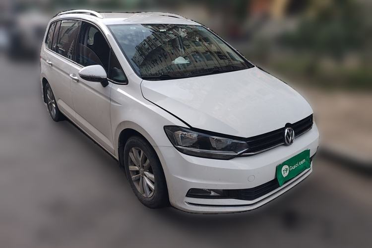 Used Volkswagen Touran 2016 Volkswagen Touran L 280TSI DSG Comfort Edition
