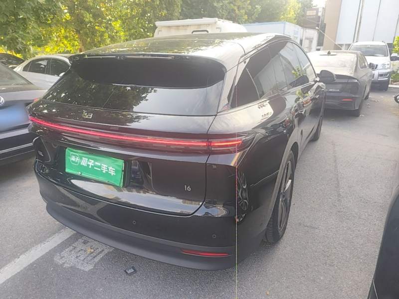 Used Li Auto i6 2025 Model Two-Wheel-Drive Standard Type — 6