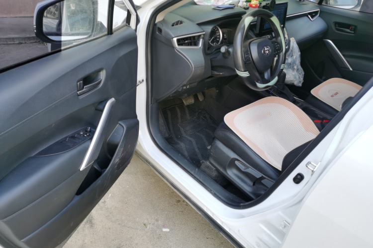 Used Toyota Corolla Cross 2022 2.0L Elite Edition Driver Seat