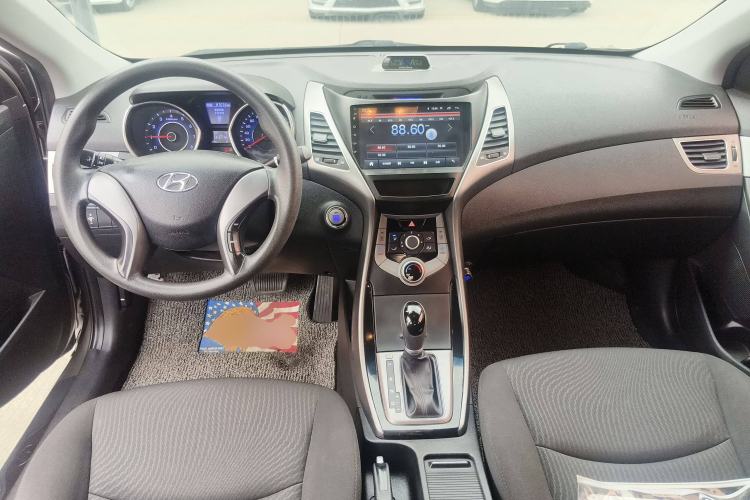 Used Hyundai Elantra (5th Generation / Langdong) 2015 1.6L Automatic Leading Model