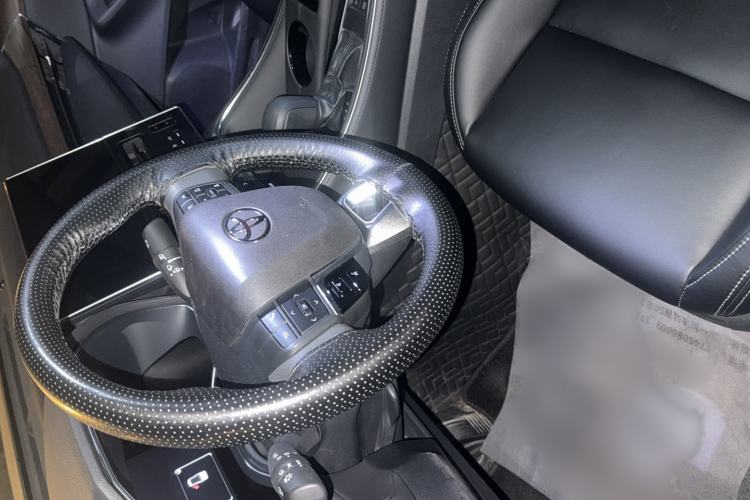 Used Toyota Avalon 2024 2.0L Ambition Edition Steering Wheel