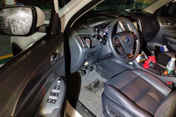 Used Changan CS75 2014 2.0L Manual Leading Version China IV Standard