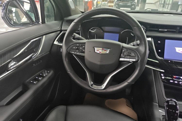 Used Cadillac XT6 2022 2.0T Six-Seater Four-Wheel Drive Luxury Version