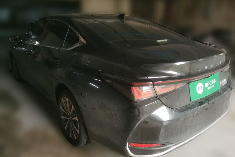 Used Lexus ES 2025 200 Premium Edition
