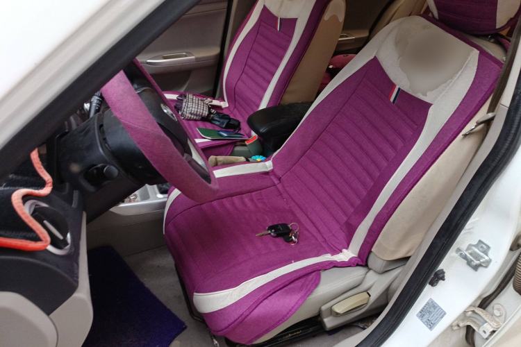 Used CHANGAN Alsvin V3 2015 1.4L Manual Warm-Hearted Model China V Standard