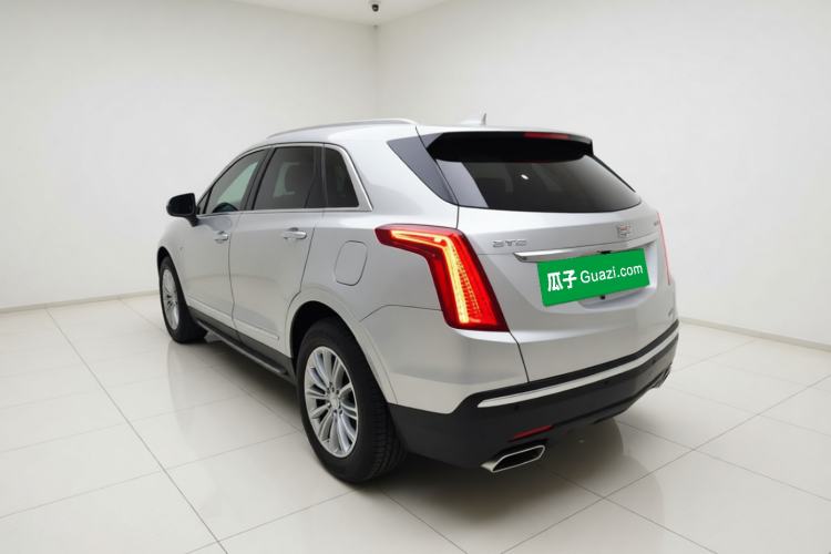Used Cadillac XT5 2017 Anniversary Edition 25T Luxury Model Rear Left 45 Deg