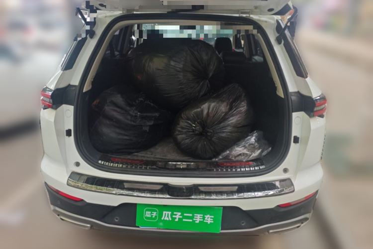 Used CHANGAN CS55PLUS 2020 1.5T Automatic Colorful Model Trunk