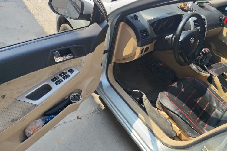 Used Brilliance H330 2013 1.5L Automatic Luxury Model
