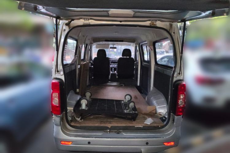 Used CHANGAN KAICHENG Ruixing M60 2023 1.6L CNG Comfort-Grade 6-Seater Passenger Vehicle