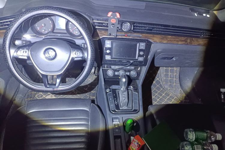 Used Volkswagen Magotan 2018 Facelift 330TSI DSG Luxury Model