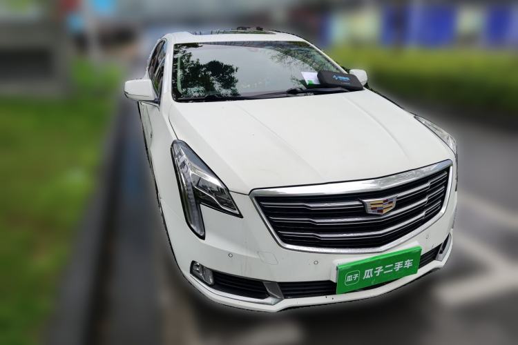 Used Cadillac XTS 2018 28T Tech Edition Front Right 45 Deg