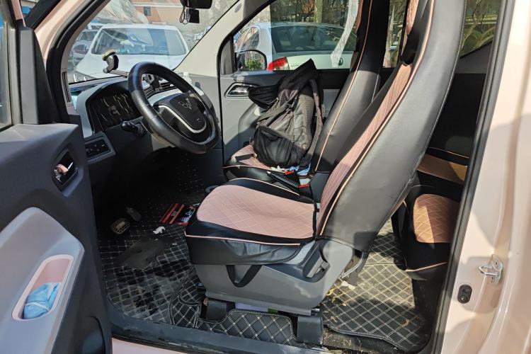 Used Wuling Hongguang MINIEV 2022 Macaron Premium Model – Lithium Ternary Battery