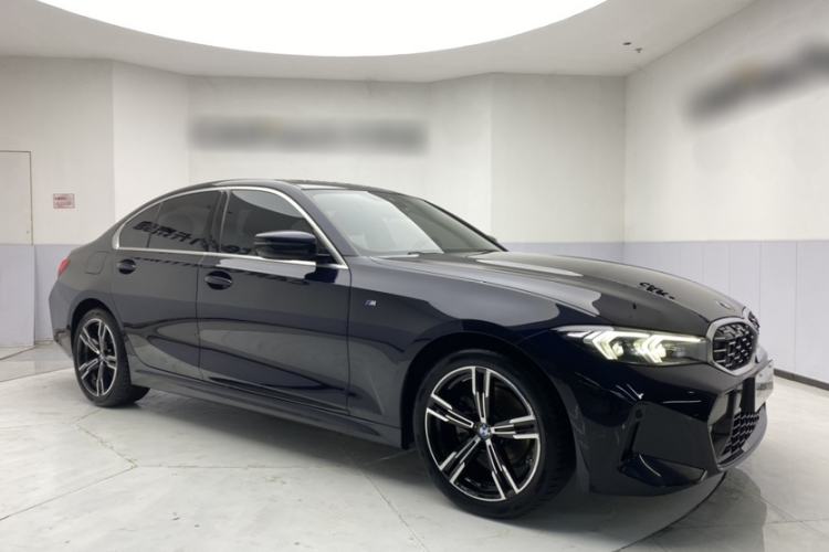 Used BMW 3 Series 2023 325i M Sport Package Exterior 2