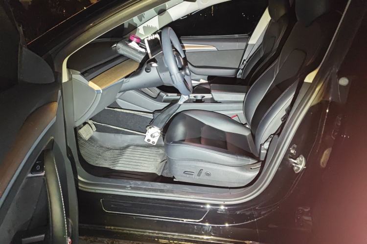 Used Tesla Model 3 2022 Rear-Wheel-Drive Version
