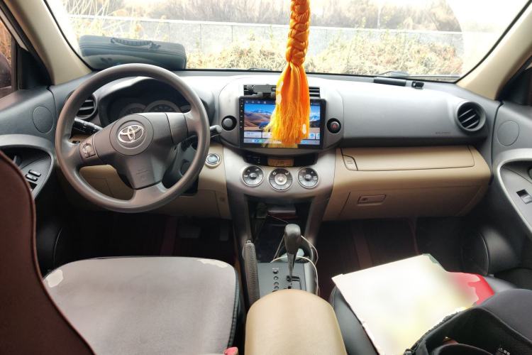 Used Toyota RAV4 2013 2.0L CVT Two-Wheel Drive Urban Edition