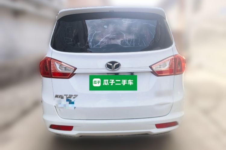 Used FAW Yingzhi 727 2016 1.5L Standard Edition Rear