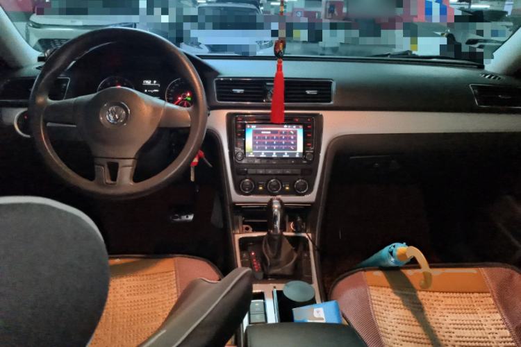 Used Volkswagen Passat 2015 1.4TSI DSG Prestige Edition Center Console