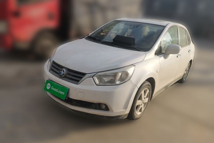 Used Venucia D50 2013 1.6L Manual Luxury Edition