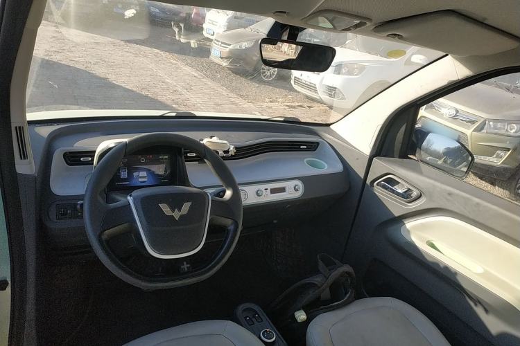 Used Wuling Hongguang MINIEV 2022 Macaron Premium Model – Lithium Iron Phosphate