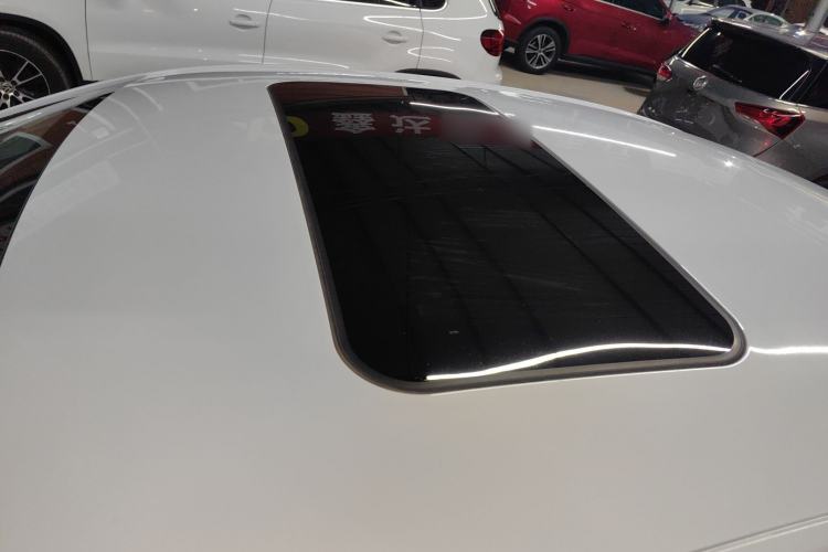 Used Roewe i5 2024 1.5L CVT Luxury Edition
