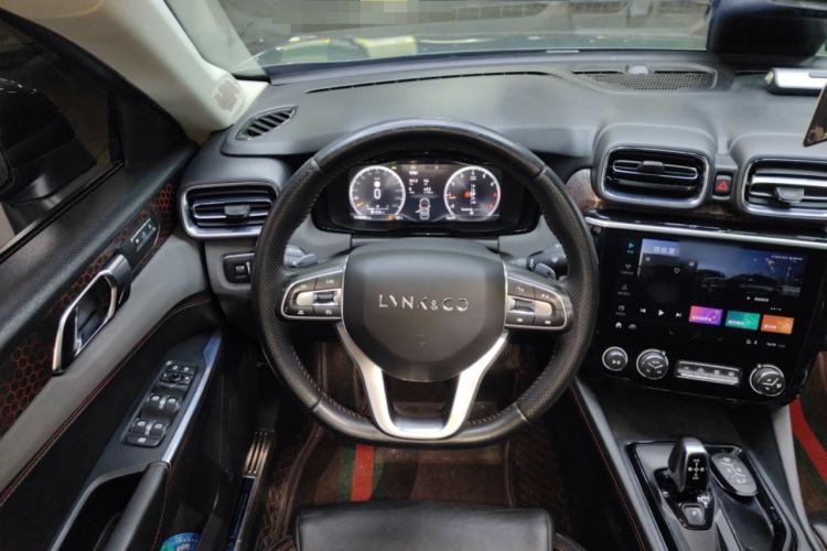 Used Lynk & Co 02 2019 High-Energy Edition 2.0T Automatic Two-Wheel Drive Pro Version China VI Standard
