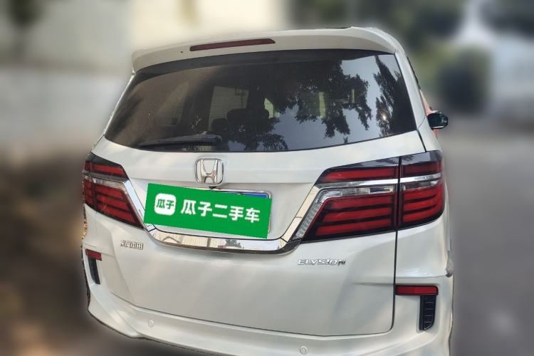 Used Honda Elysion 2016 2.4L Supreme Edition Rear