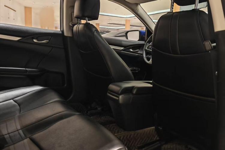 Used Honda Civic 2019 220TURBO CVT Dynamic Edition China VI Interior 2