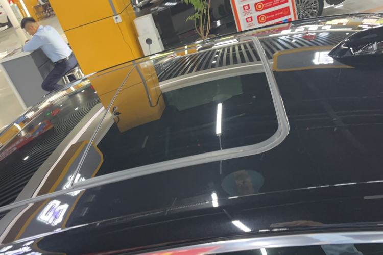 Used Cadillac CT6 2023 28T Prestige Model Roof