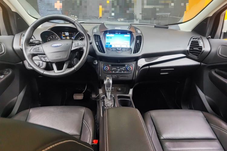 Used Ford Kuga 2018 EcoBoost 180 Two-Wheel-Drive Luxury Wing Edition Center Console