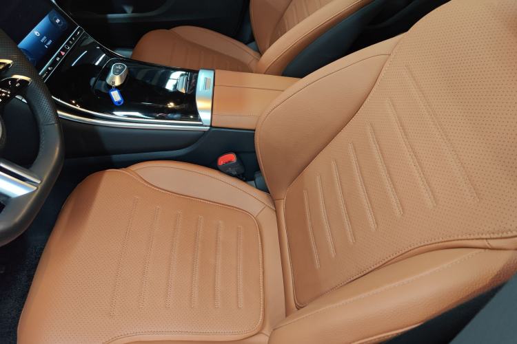 Used Mercedes-Benz GLC 2023 GLC 260 L 4MATIC Luxury 7-Seater