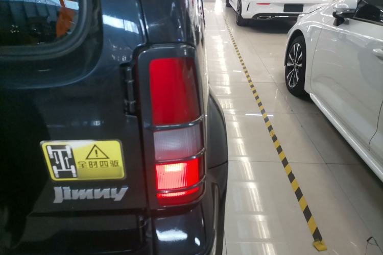 Used Suzuki Jimny 2015 1.3 MT JLX